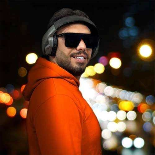 دی جی یاشار