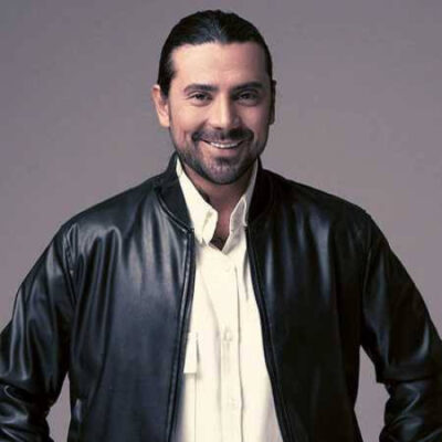 من تو شادی و تو غم هر لحظه هر جا با توام