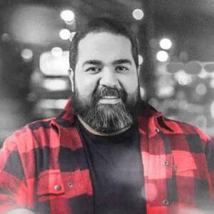 مشکی رنگ عشقه مثل رنگ چشای مهربونت