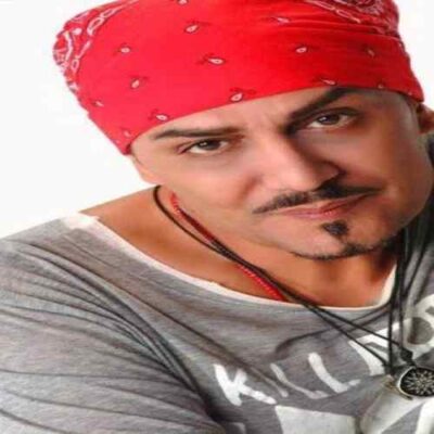 گل سرخ بوسه رو رو لبای من بذار
