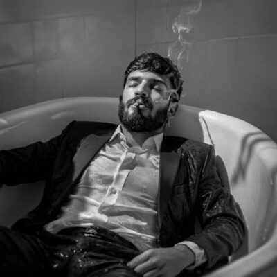 متاسفم برای خودم نه تو بهت گفتم بی ادبم