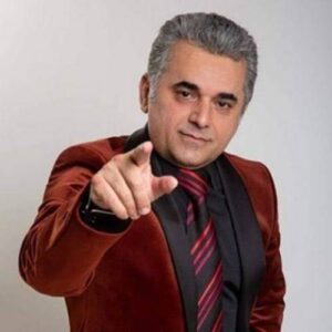 من اولین و آخرین خریدار اداتم هنوزم عاشق لحظه دیدار چشاتم