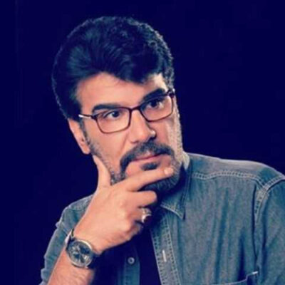 ﻣﻨﻢ ﺳﺮﮔﺸﺘﻪ ﺣﻴﺮاﻧﺖ ای دوﺳﺖ