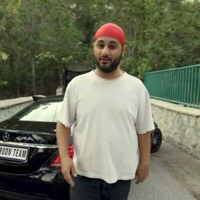 ﺻﺎﺣﺐ اﻳﻦ ﺑﭽﻪ ﻛﻴﻪ ﻧﻤﻴﺪوﻧﻢ اﺻﻠﺎ اﻳﻦ ﻛﻴﻪ