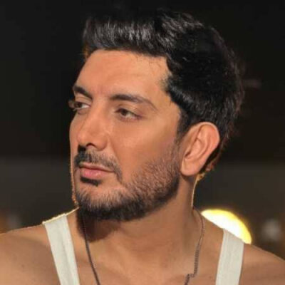 ﺗﻮی ﺗﺌﺎﺗﺮ زﻧﺪﮔﻰ ﺑﻐﺾ ﻳﻪ ﺑﺎزﻳﮕﺮ ﺷﺪم
