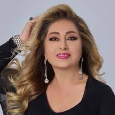 داره اشکم دونه دونه میچکه از روی گونه